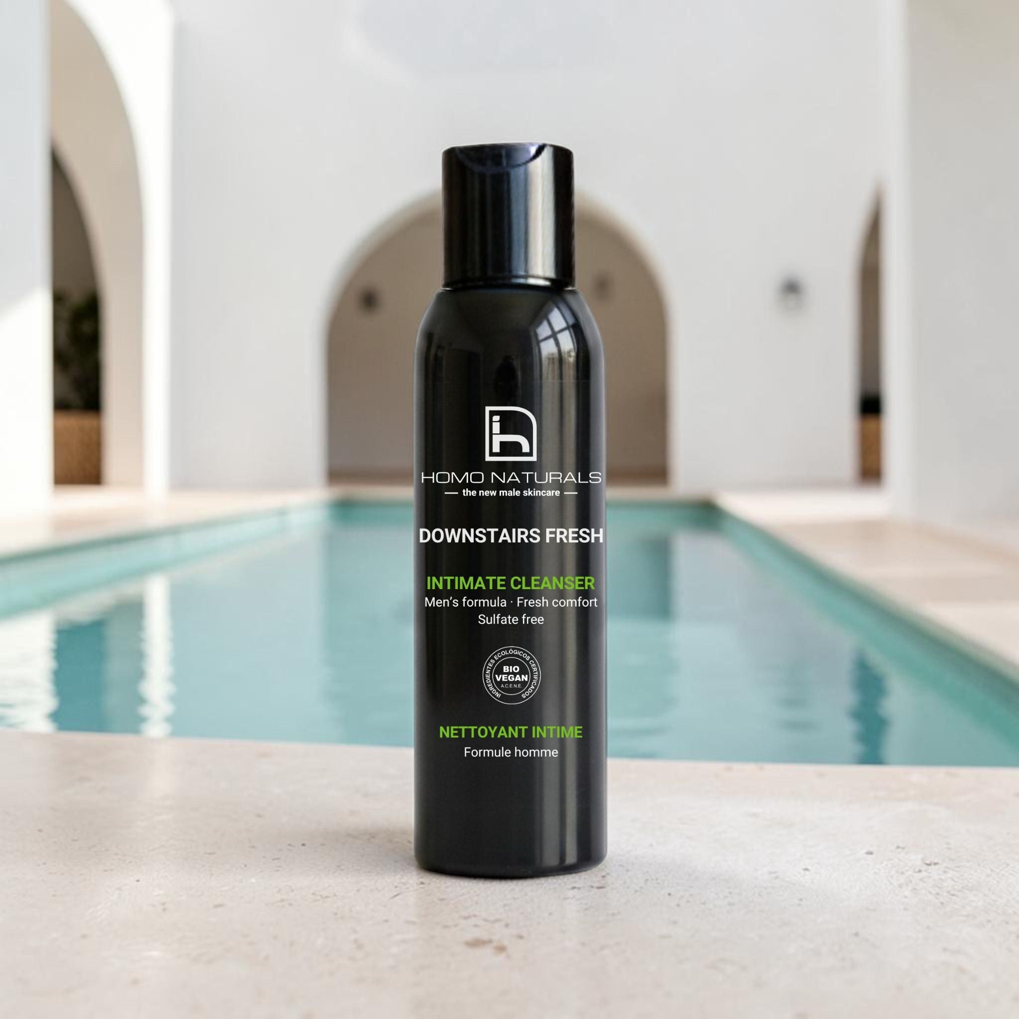 Jabón íntimo para hombre de Homo Naturals para una rutina diaria de higiene íntima masculina con una fórmula natural que ayuda a limpiar la piel respetando su equilibrio. Previene malos olores, irritaciones y otros desequilibrios en la zona íntima del hombre.